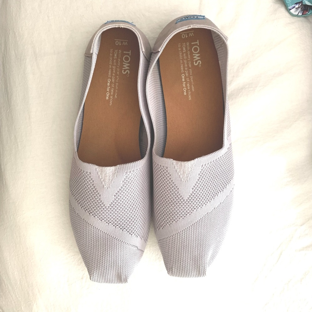 TOMS, Size 10. Mesh Knit Alpargata Slip-Ons (gray)